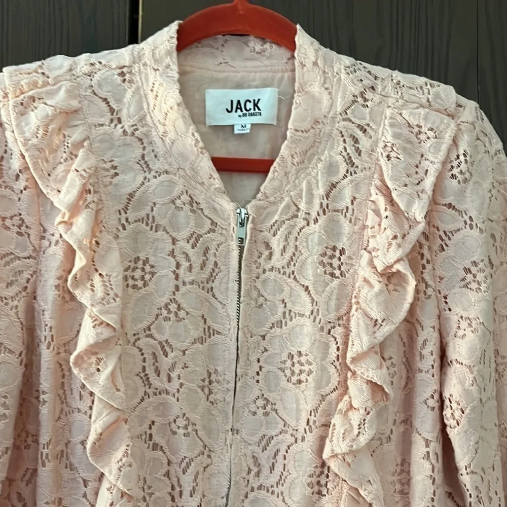 Jack by BB Dakota pale melon, crocheted jacket. Zipper front. Size Medium.
